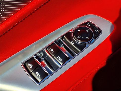 Used 2021 Chevrolet Corvette Stingray Preferred Conv w/ Battery Protection Package image 22