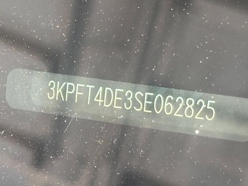 Used 2025 Kia K4 FWD image 28