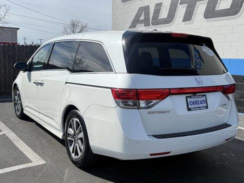 Used 2016 Honda Odyssey Touring Elite image 3