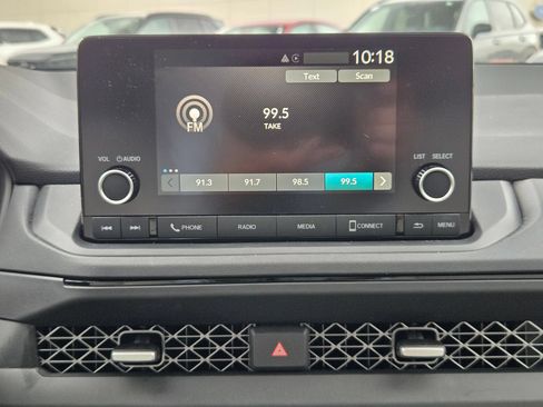Used 2025 Honda Accord SE image 18