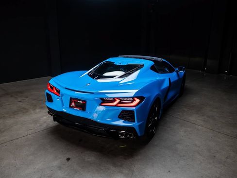 Used 2022 Chevrolet Corvette Stingray Premium Cpe w/ Battery Protection Package RWD image 17
