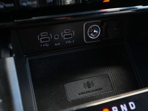 Used 2023 Jeep Grand Cherokee L Laredo image 38