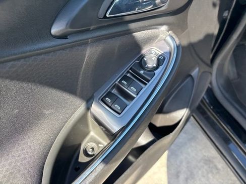 Certified 2019 Chevrolet Malibu LT FWD image 11