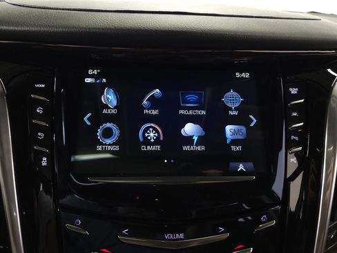 Used 2020 Cadillac Escalade Luxury image 26