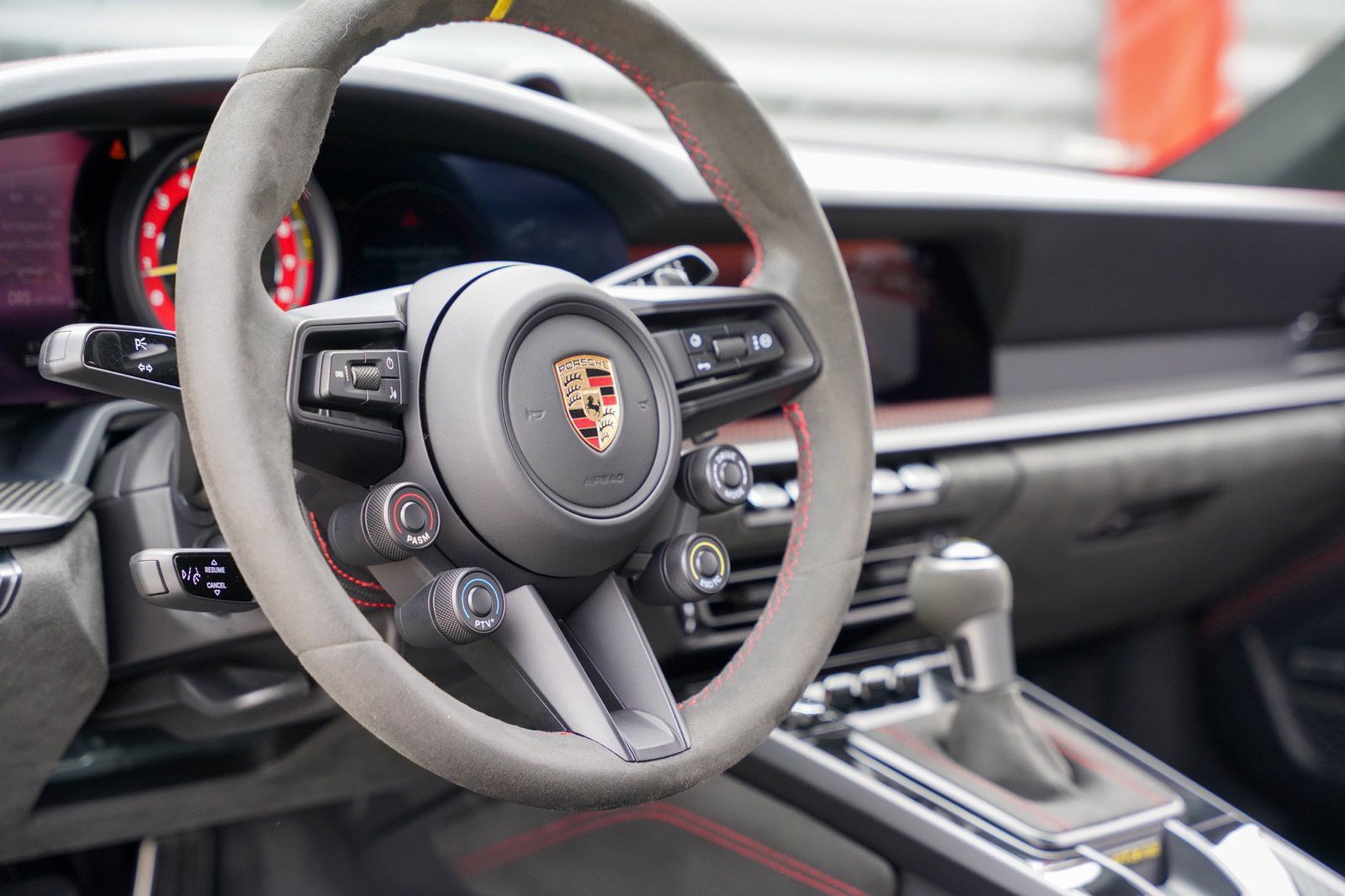 Used 2024 Porsche 911 GT3 RS RWD image 25