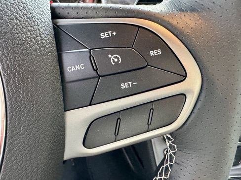 Used 2023 Dodge Challenger SRT Hellcat image 16