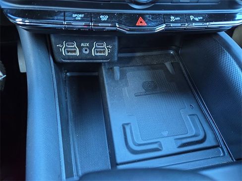 Used 2022 Dodge Durango R/T w/ Quick Order Package 22F image 25