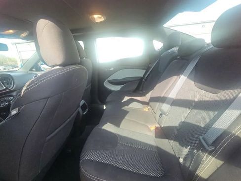 Used 2014 Dodge Dart SXT w/ Sun/Sound Group FWD image 3