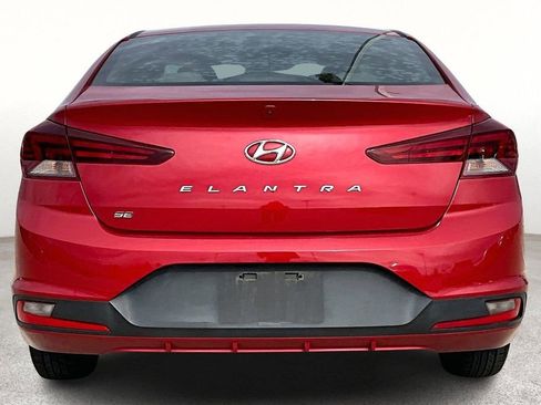 Used 2019 Hyundai Elantra SE image 6