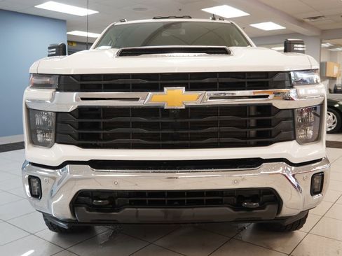 Used 2025 Chevrolet Silverado 2500 LT w/ All Star Edition AWD/4WD image 14
