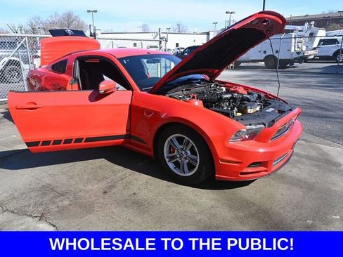 Used 2014 Ford Mustang Coupe image 18