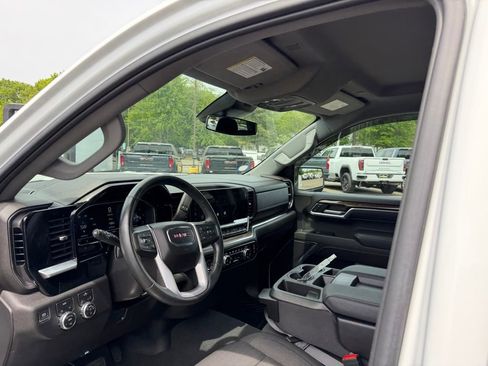 Used 2023 GMC Sierra 1500 Elevation AWD/4WD image 14