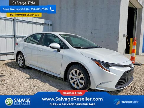 Used 2026 Toyota Corolla LE FWD image 5