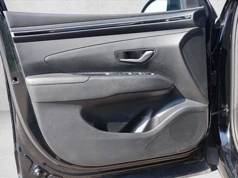 Used 2022 Hyundai Santa Cruz SE AWD/4WD image 12