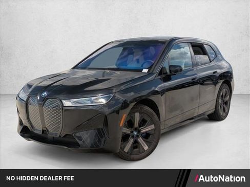 Used 2024 BMW iX xDrive50 w/ Premium Package AWD/4WD image 1