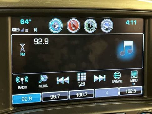 Used 2018 Chevrolet Silverado 1500 LT w/ All Star Edition image 10