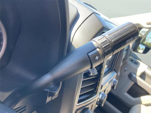 Used 2022 Ford F250 XLT w/ XLT Premium Package image 19