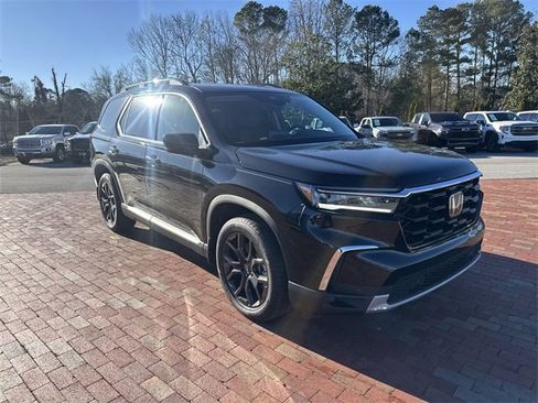 New 2025 Honda Pilot Touring image 38