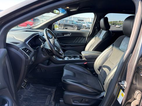 Used 2020 Ford Edge ST w/ Cold Weather Package AWD/4WD image 10