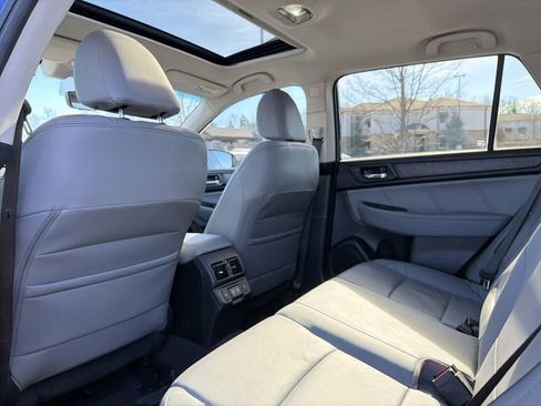 Used 2019 Subaru Outback 3.6R Limited image 13