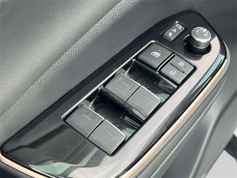 Certified 2026 Toyota Crown Limited image 23