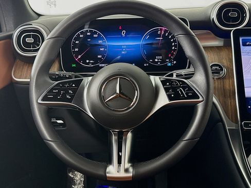 Certified 2025 Mercedes-Benz GLC 350e 4MATIC image 19