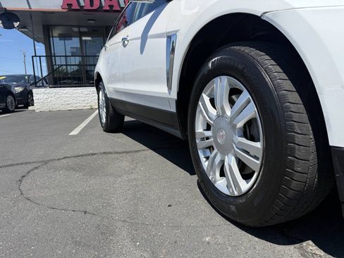 Used 2016 Cadillac SRX Luxury w/ Driver Awareness Package FWD image 26