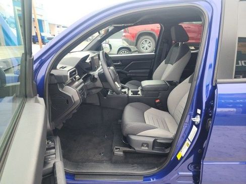 Used 2025 Toyota Tacoma TRD Off-Road image 58