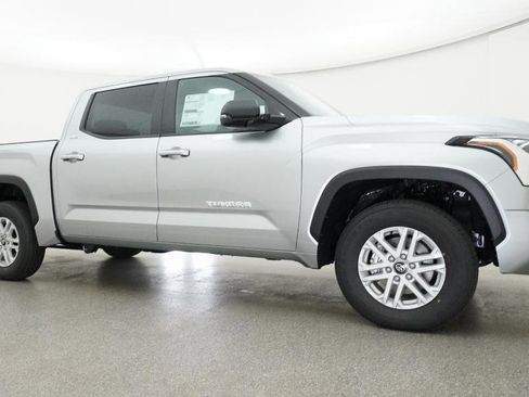 New 2026 Toyota Tundra SR5 RWD image 9