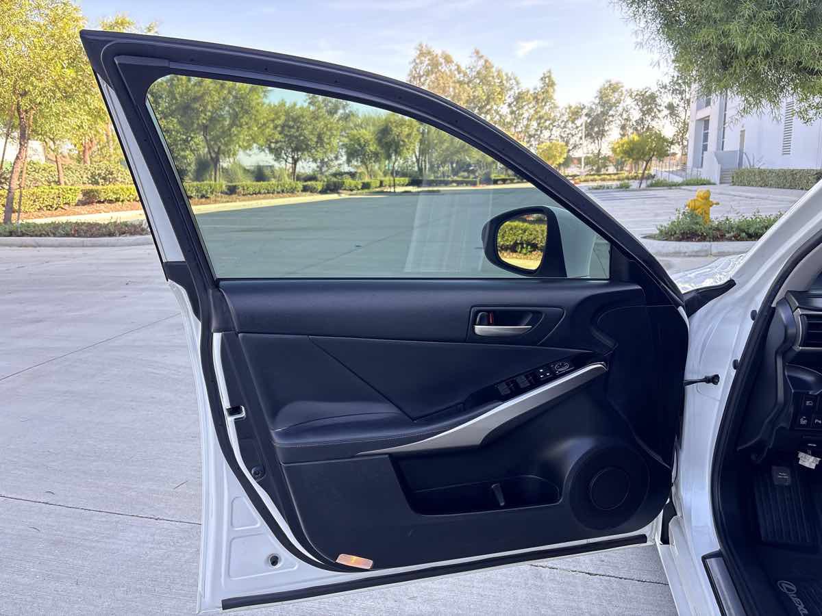 Used 2017 Lexus IS 200t w/ Navigation System Package RWD image 18