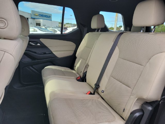 Certified 2023 Chevrolet Traverse LS FWD image 23