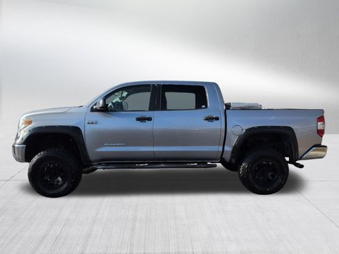 Used 2014 Toyota Tundra SR5 image 2