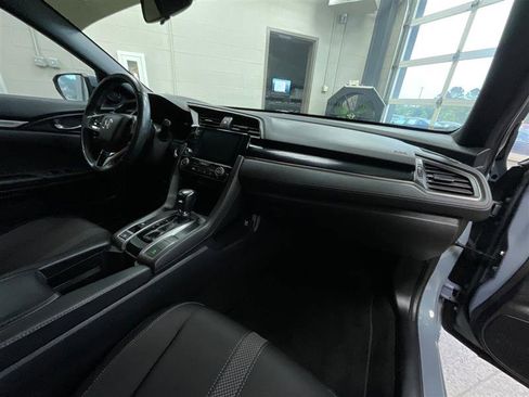 Used 2020 Honda Civic Sport image 30