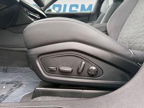 Used 2022 Audi e-tron GT Premium Plus w/ Performance Package image 19