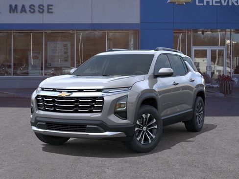 New 2026 Chevrolet Equinox LT w/ Convenience Package II image 6