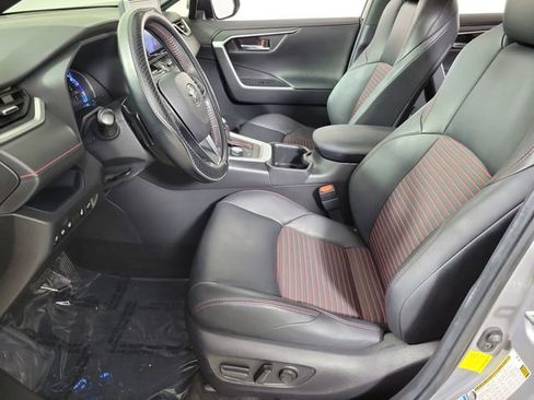 Used 2022 Toyota RAV4 XSE w/ Protection Package (TMS) AWD/4WD image 19