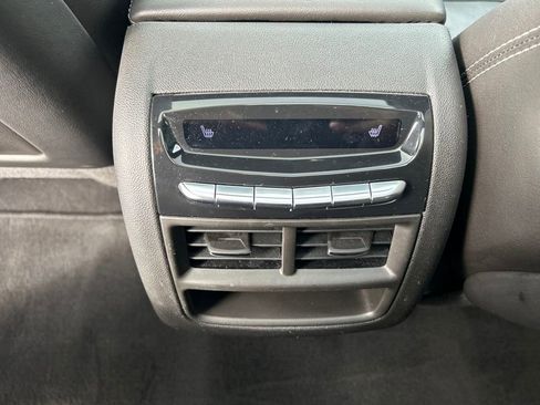 Used 2020 Cadillac XT5 Premium Luxury image 17