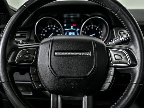 Used 2019 Land Rover Range Rover Evoque SE Premium AWD/4WD image 26