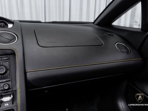Used 2012 Lamborghini Gallardo LP 560-4 image 39
