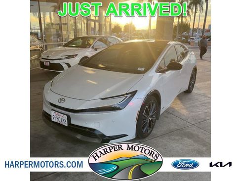 Used 2024 Toyota Prius Limited image 1