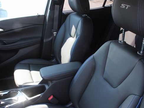 New 2026 Buick Encore GX Sport Touring w/ Comfort Package image 2