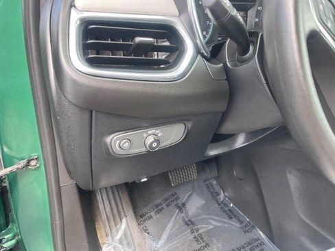 Used 2018 Chevrolet Equinox LS AWD/4WD image 21