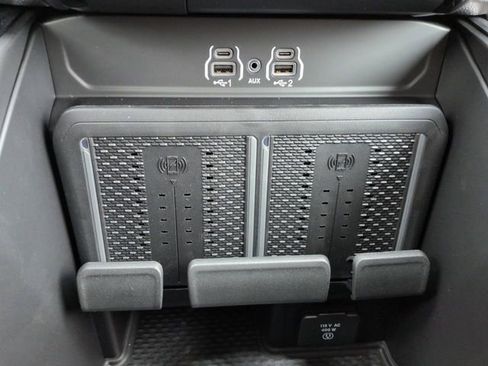 New 2026 RAM 4500 Tradesman w/ Laramie Trim Package image 22