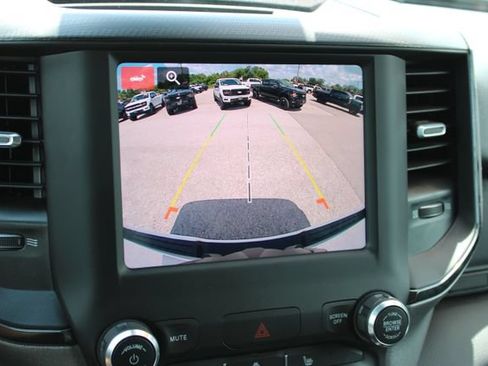 Used 2023 RAM 1500 Big Horn AWD/4WD image 28