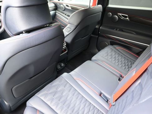 Used 2025 Genesis GV80 3.5T e-SC image 18