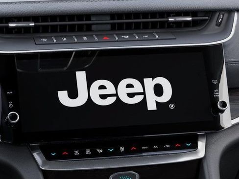 New 2026 Jeep Grand Cherokee L 4WD image 18