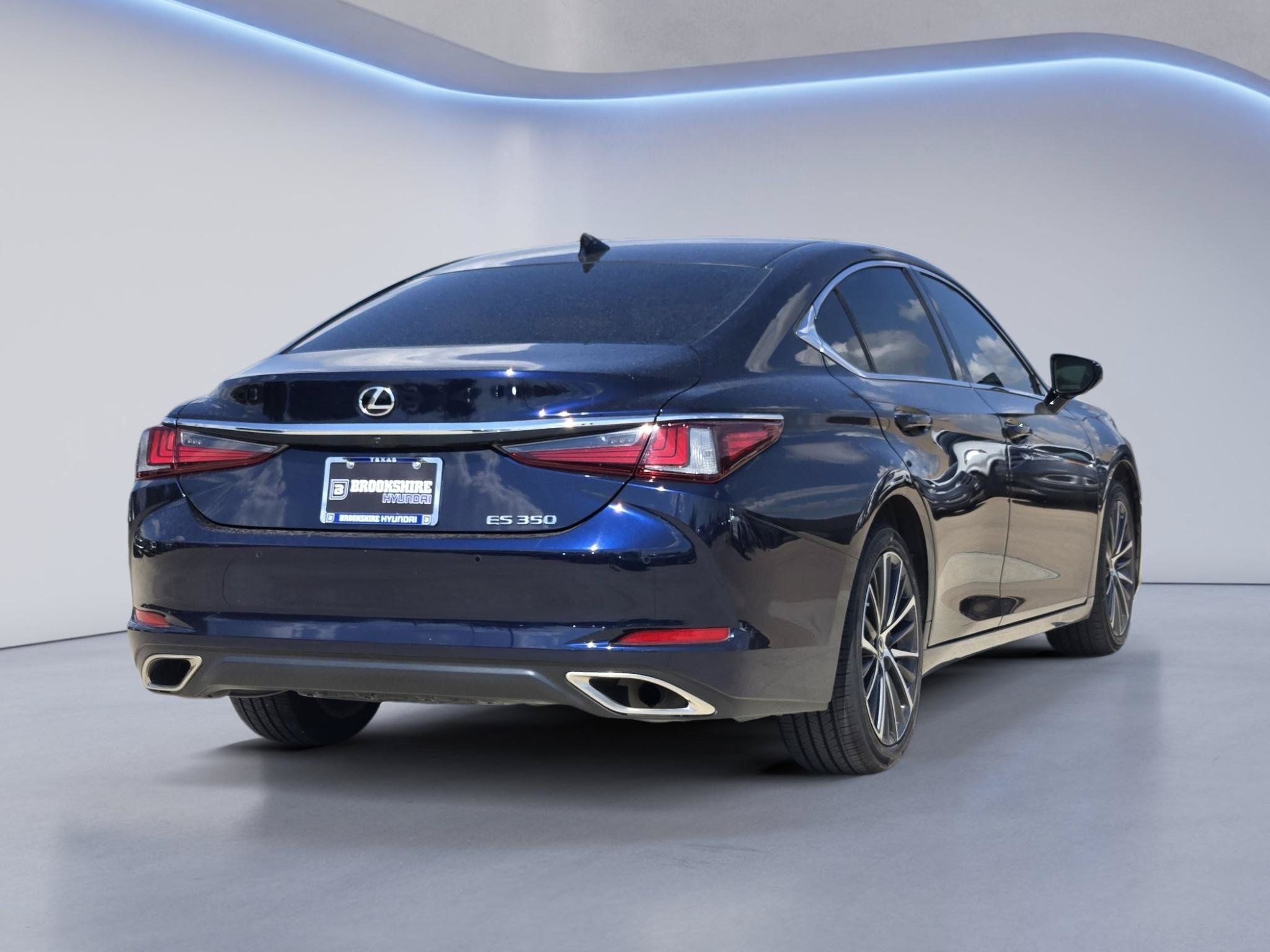 Used 2022 Lexus ES 350 w/ Premium Package FWD image 6