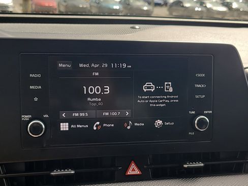 Used 2025 Kia Sportage LX FWD image 21