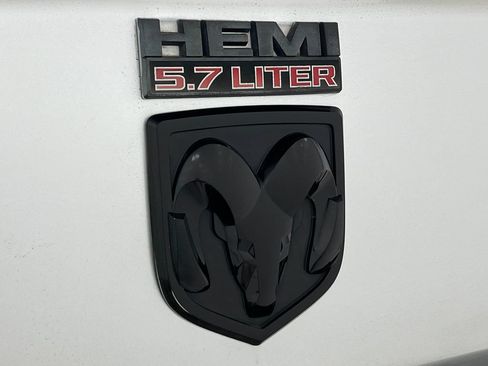 Used 2015 RAM 2500 Laramie AWD/4WD image 44