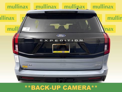 New 2026 Ford Expedition Max Active RWD image 8